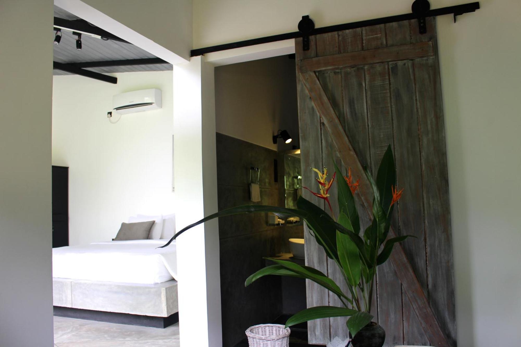 The Country House Chalets Galle Exterior photo
